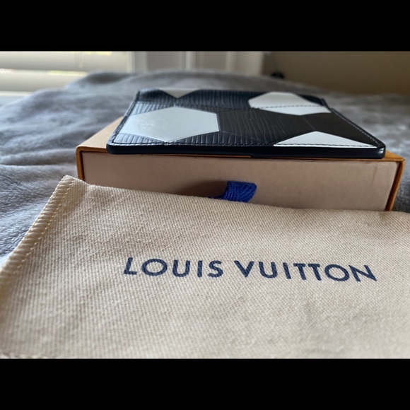 Louis Vuitton FIFA Pocket Organizer RARE - Picture 10 of 14